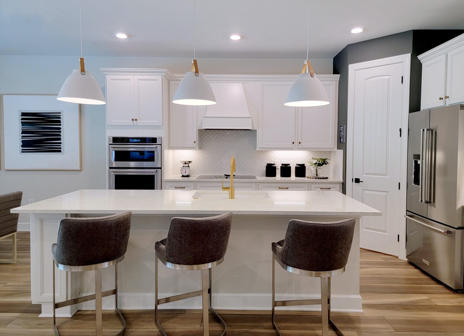 Farmhouse Kitchen Lighting Ideas - light.style